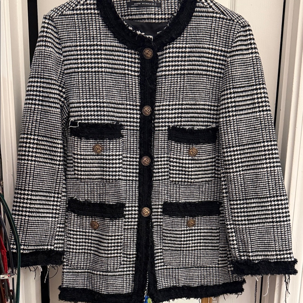 Women's Black and White Plaid tweed look coat Jacket gold buttons
